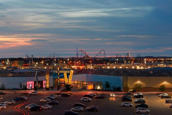 Aloft Vaughan Mills image 11